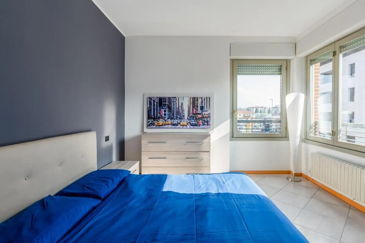 Smart Apt W Workspace In Bérgamo