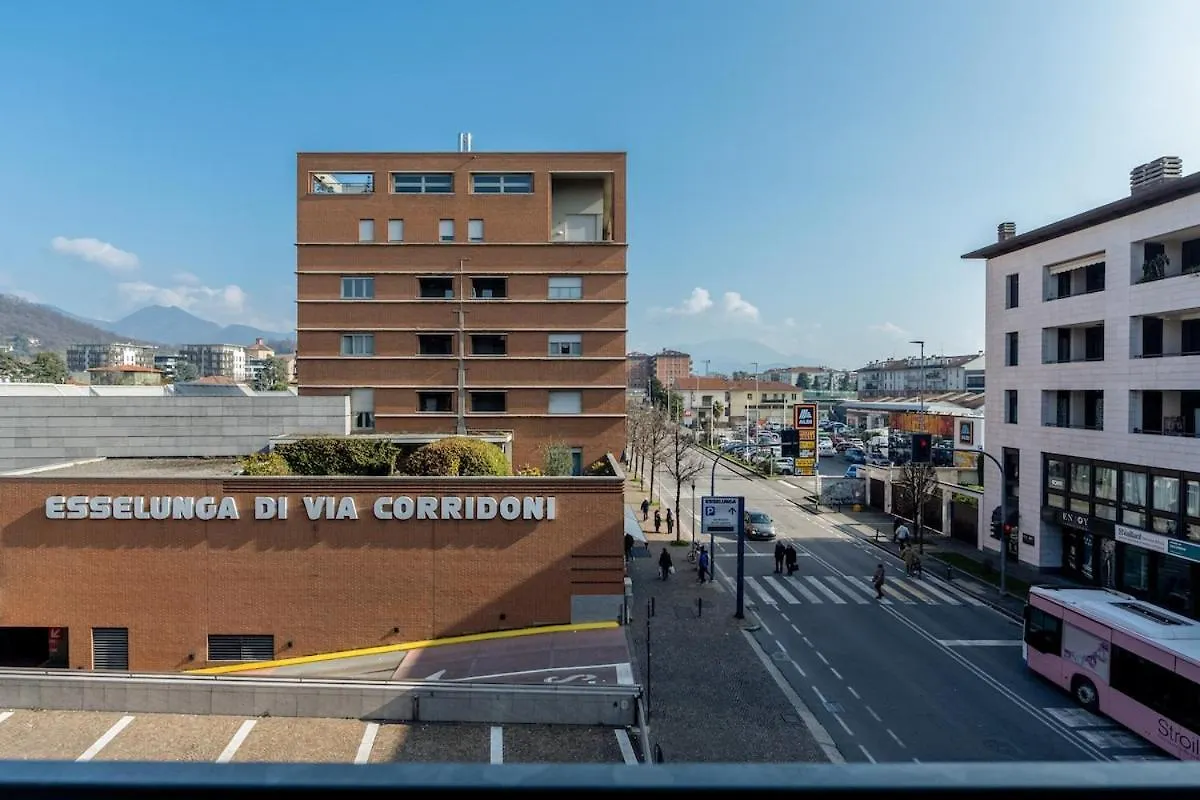 Smart Apt W Workspace In Bérgamo 0*,  Itália
