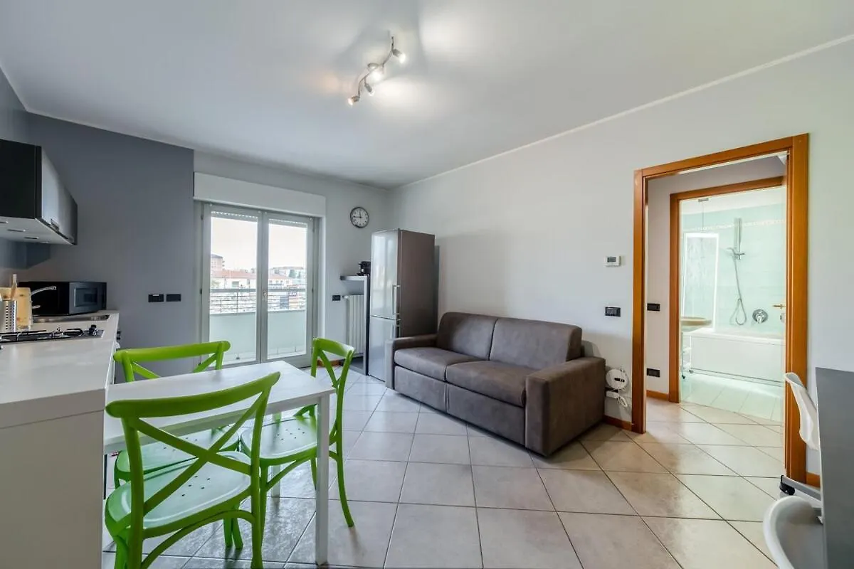Smart Apt W Workspace In Bergamo