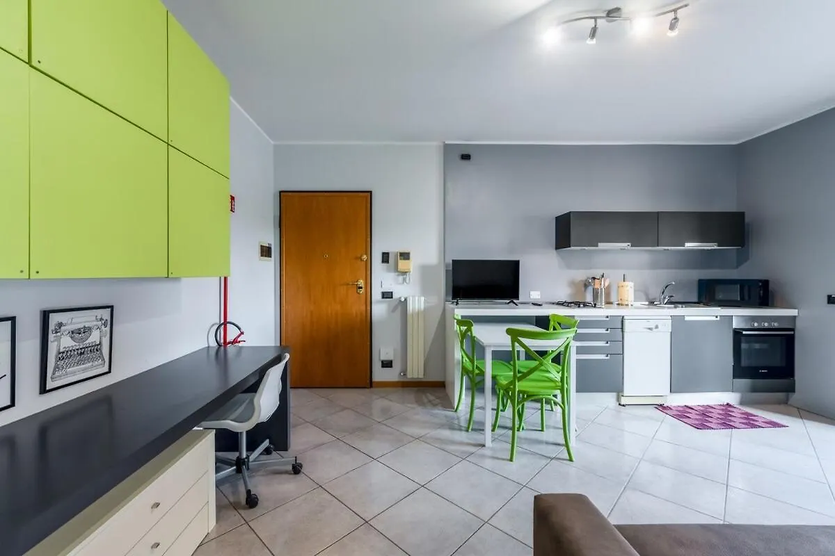 Smart Apt W Workspace In Bergamo 0*,  Italy
