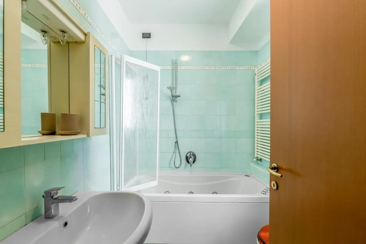 Smart Apt W Workspace In Bergamo